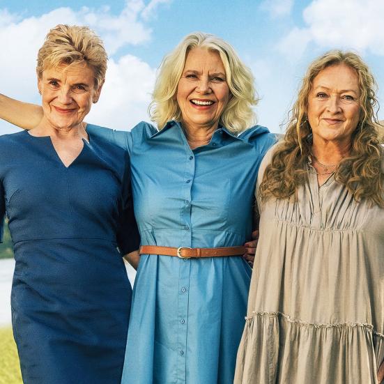 De tre madglade damer fra Madklubben - Hjemme igen.