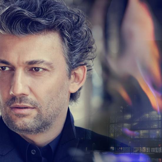 Jonas Kaufmann foran DR Koncerthuset