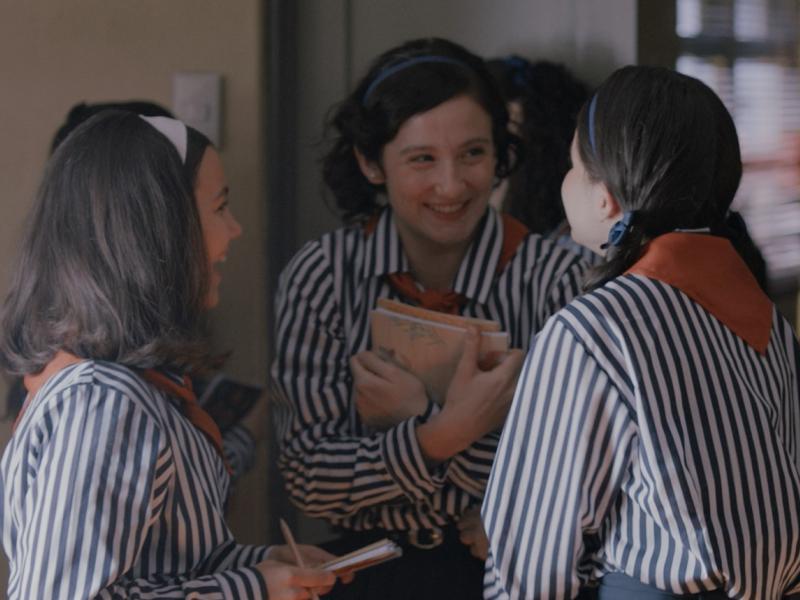 Billede af tre unge kvinder fra filmen Memories of a burning body.