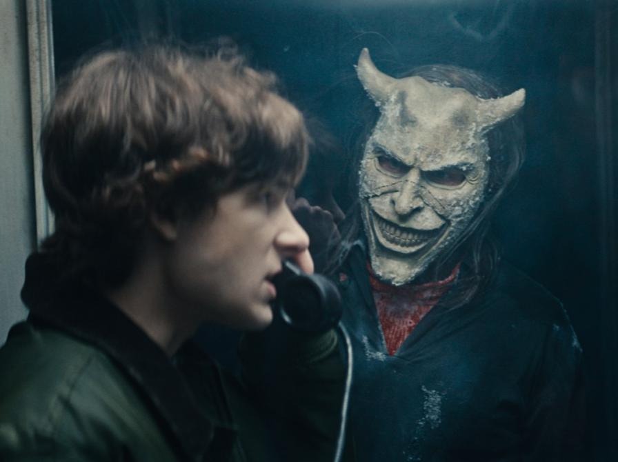 Ethan Hawke bag den morderiske maske i Black Phone 2