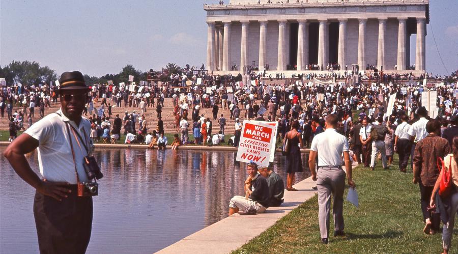 Billede af en protestmarch fra filmen I am not your negro